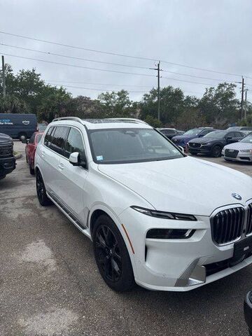 2026 BMW X7