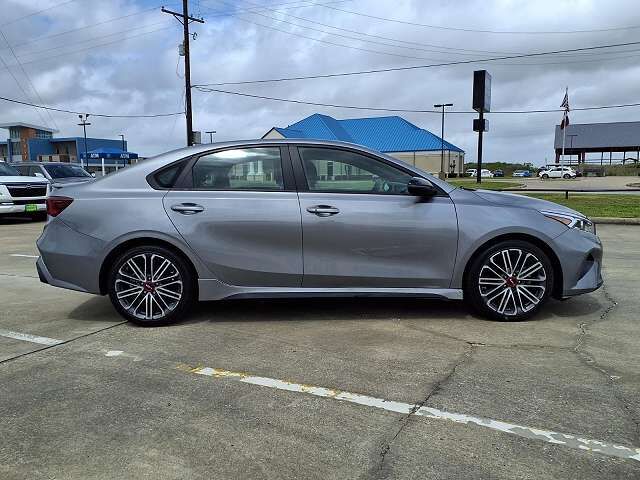 2024 KIA Forte