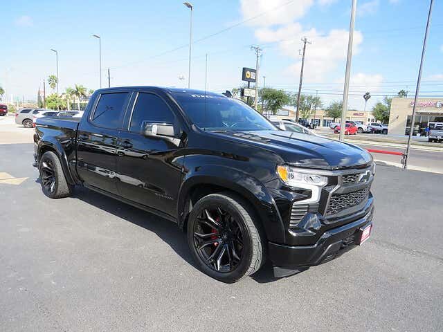 2024 CHEVROLET Silverado