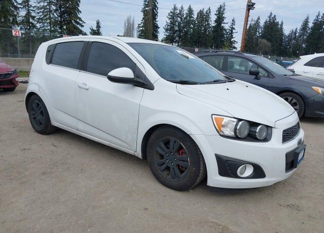 2013 CHEVROLET Sonic