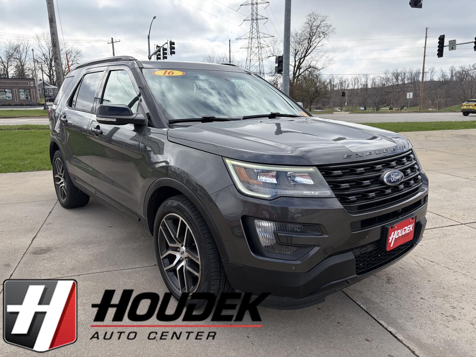 2016 FORD Explorer