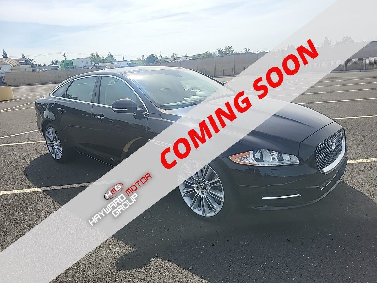 2013 JAGUAR XJ