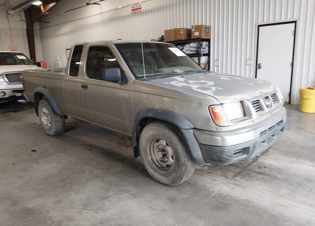 2000 NISSAN Frontier