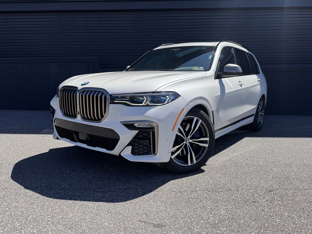 2022 BMW X7