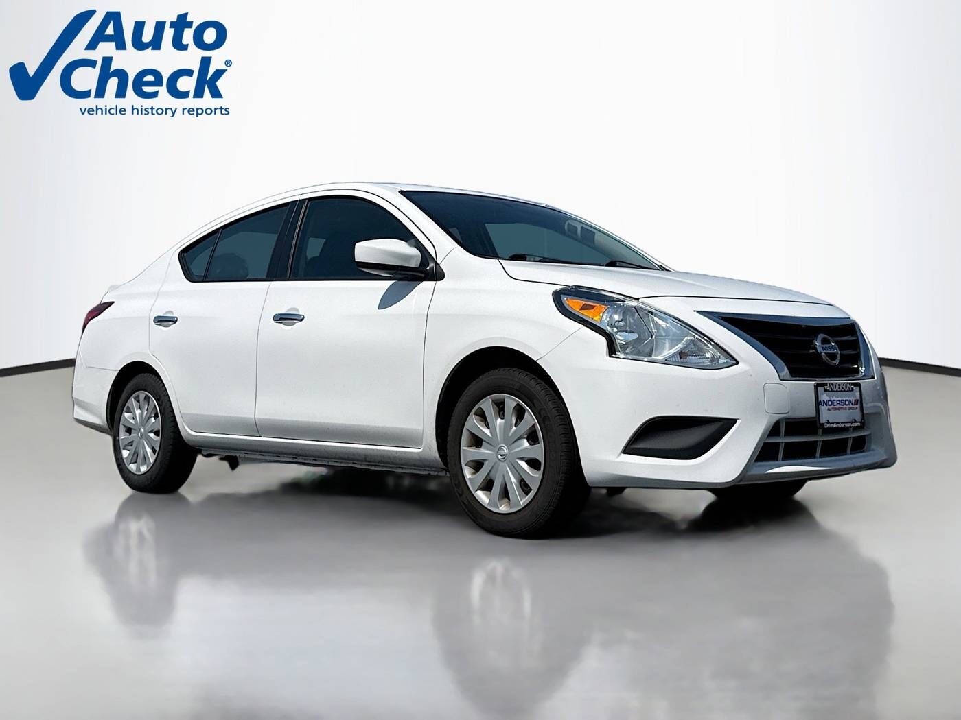 2019 NISSAN Versa