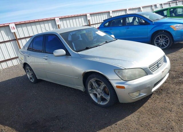 2001 LEXUS IS