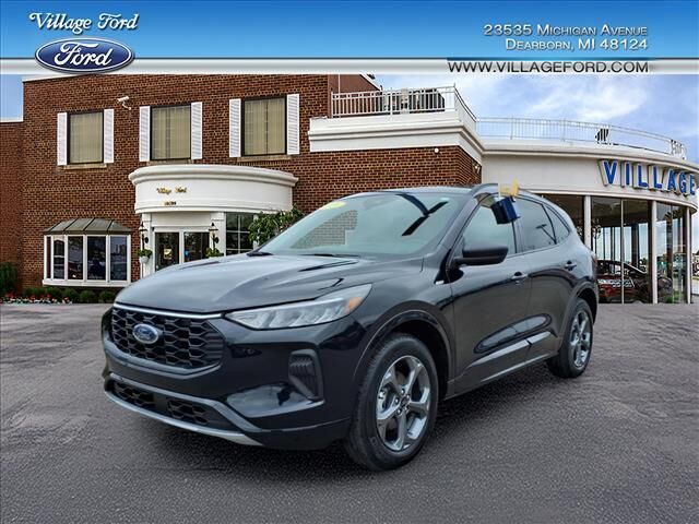 2024 FORD Escape