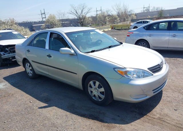 2003 TOYOTA Camry