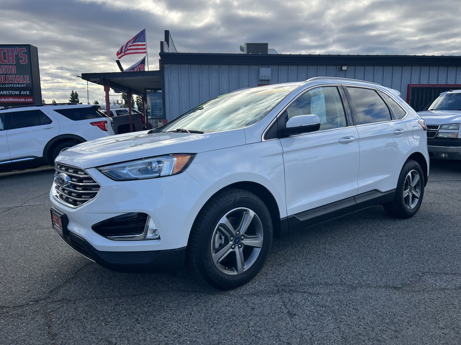2020 FORD Edge
