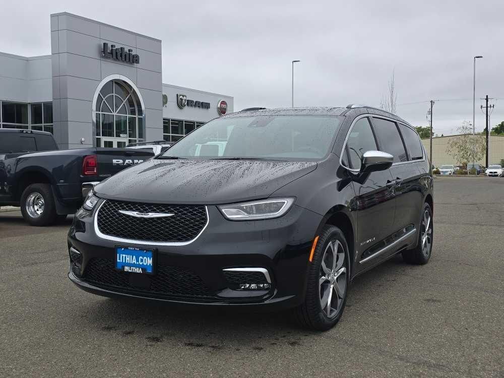 2026 CHRYSLER Pacifica