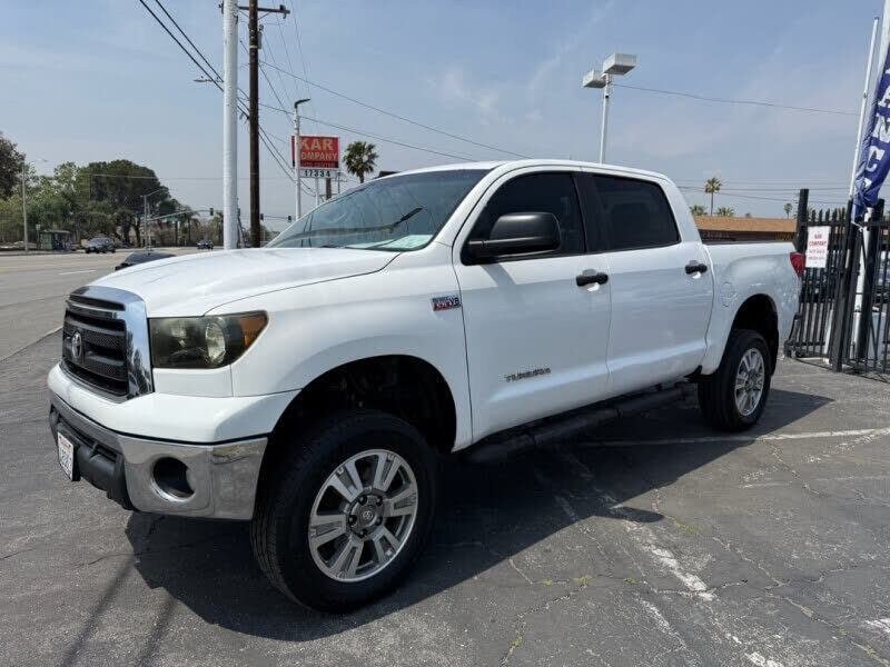 2013 TOYOTA Tundra