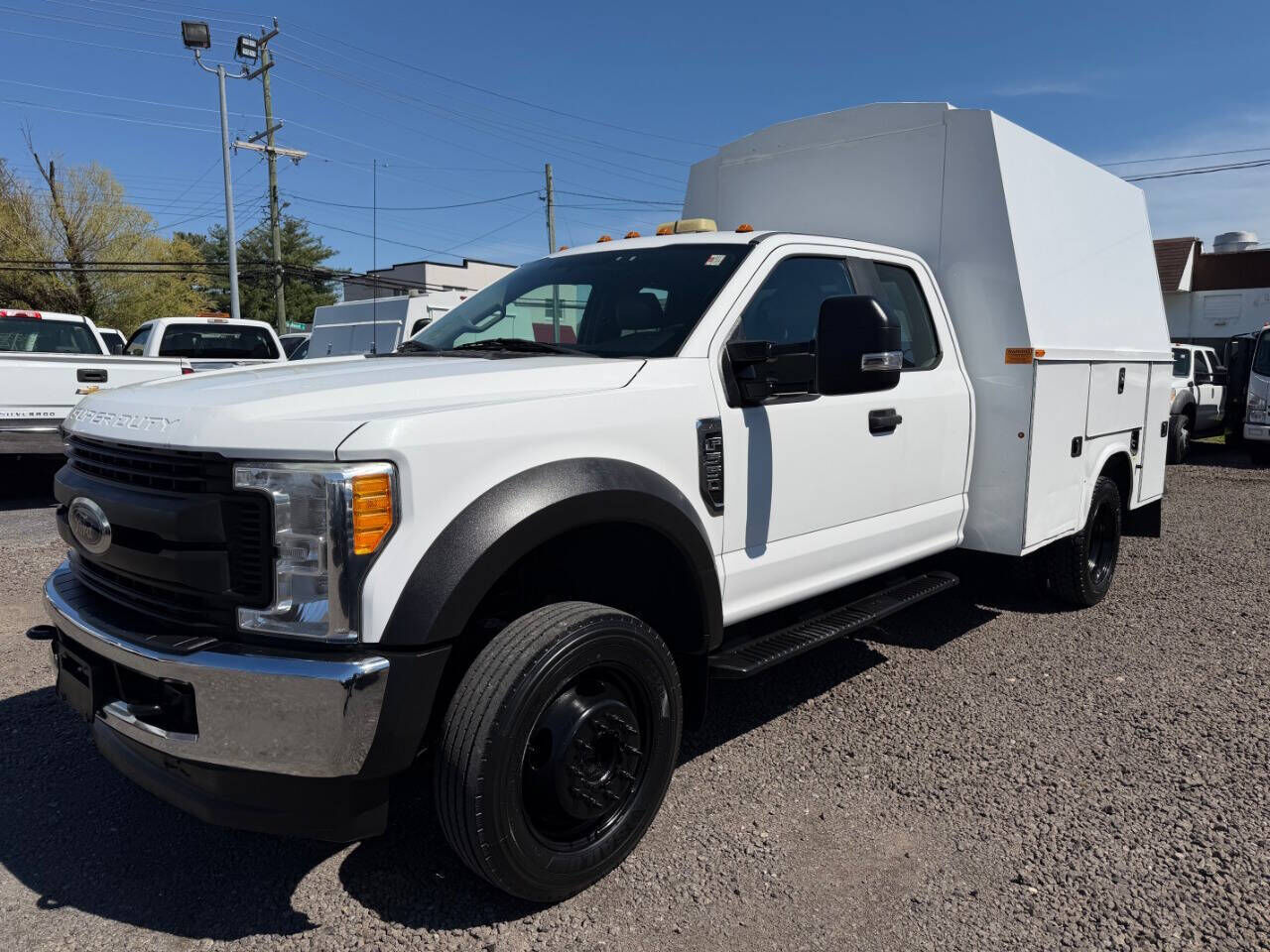 2017 FORD F-550