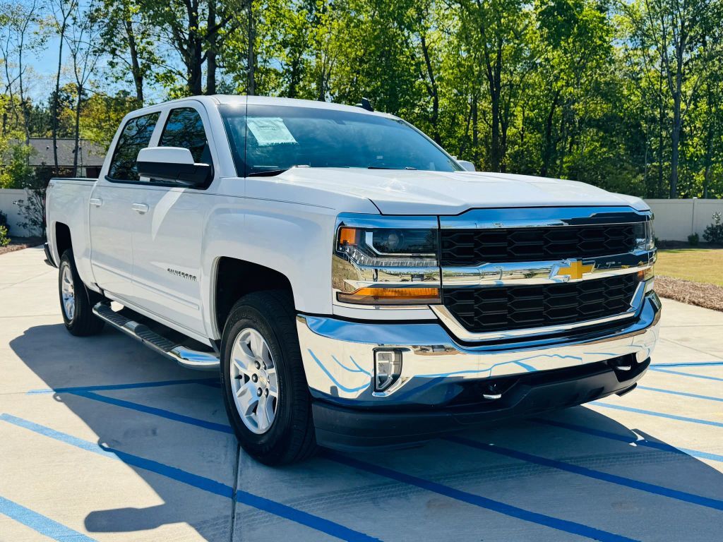 2017 CHEVROLET Silverado