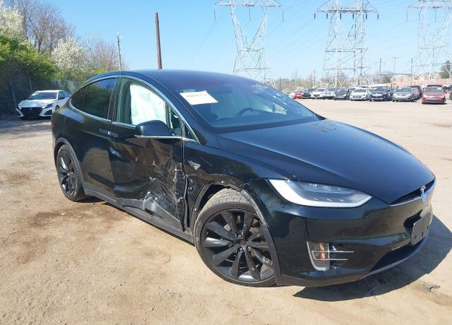 2017 TESLA Model X