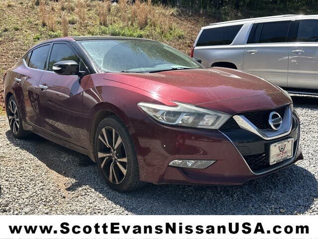 2017 NISSAN Maxima