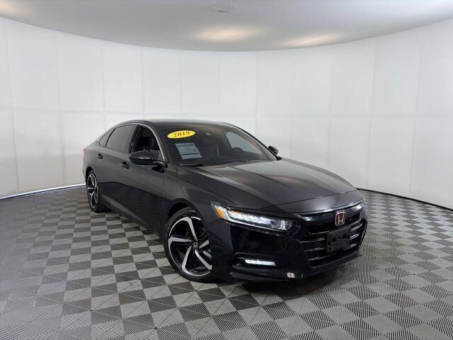 2019 HONDA Accord