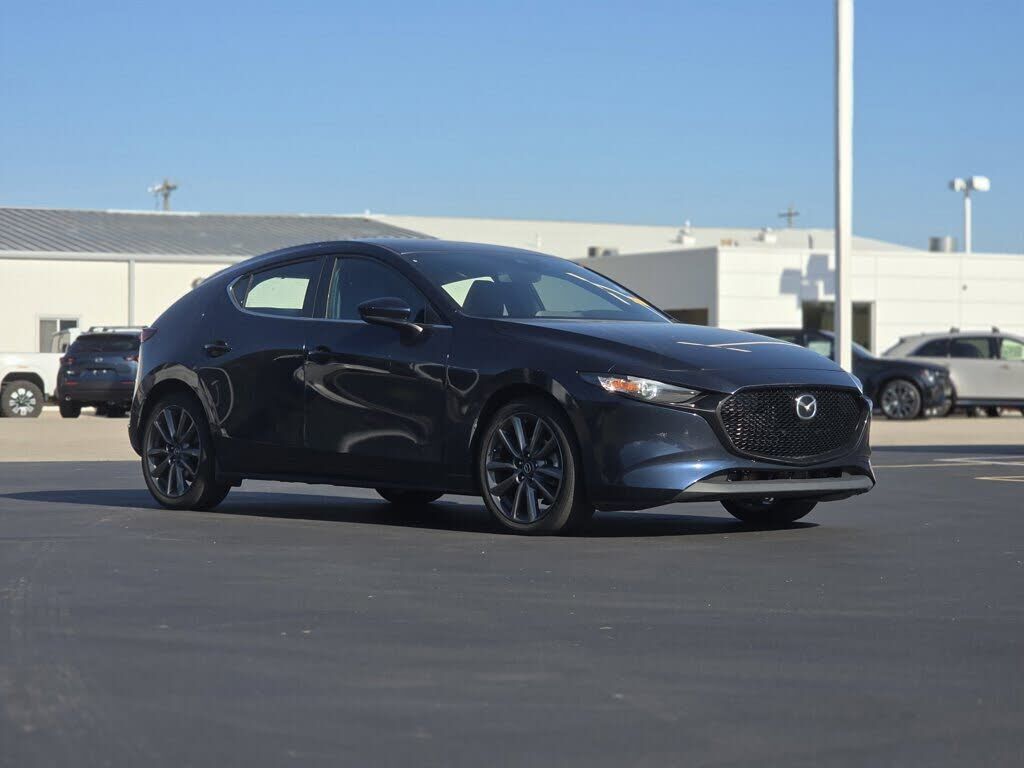 2023 MAZDA Mazda3