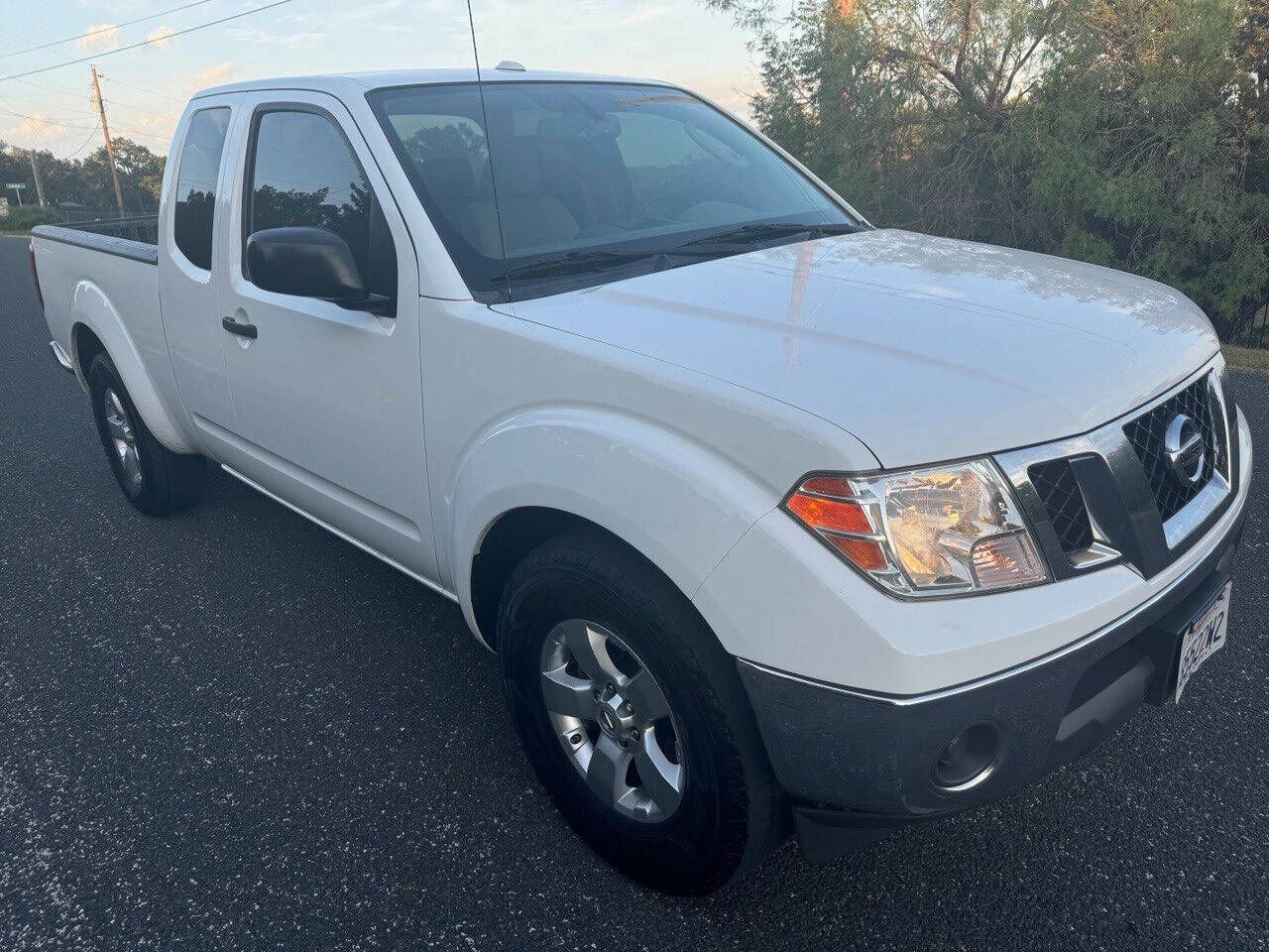 2011 NISSAN Frontier