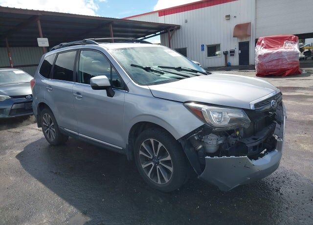 2017 SUBARU Forester