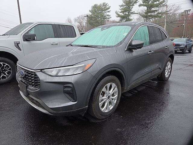 2023 FORD Escape