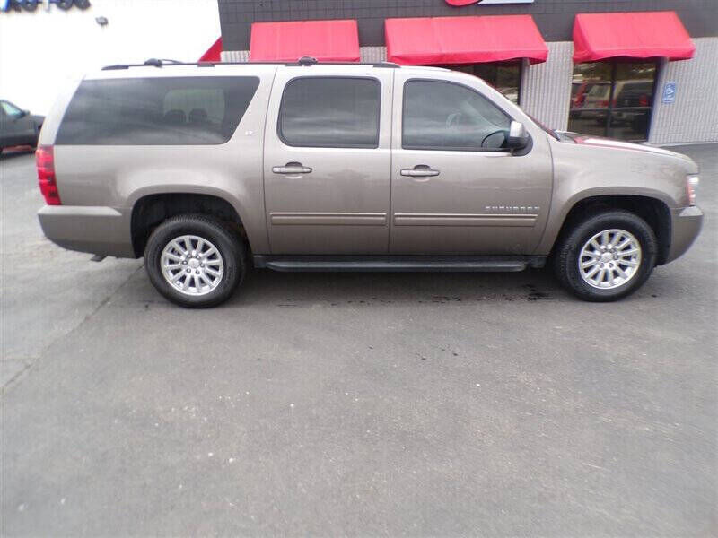 2011 CHEVROLET Suburban