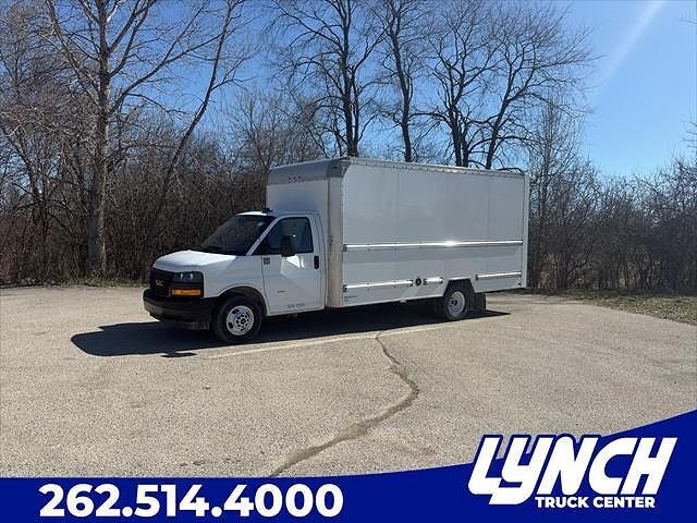 2022 GMC Savana