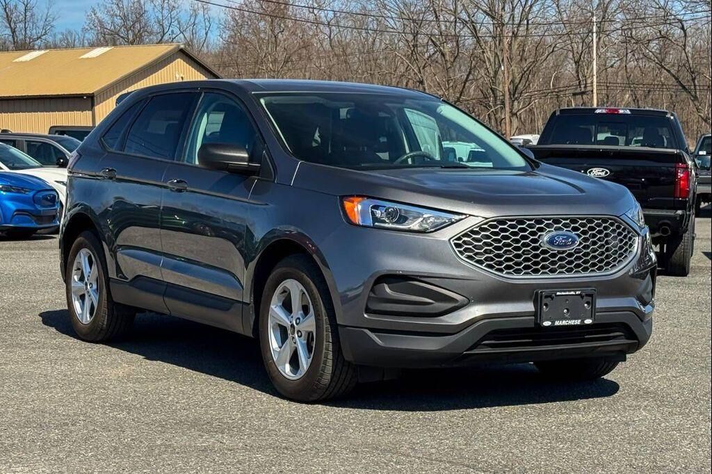 2023 FORD Edge