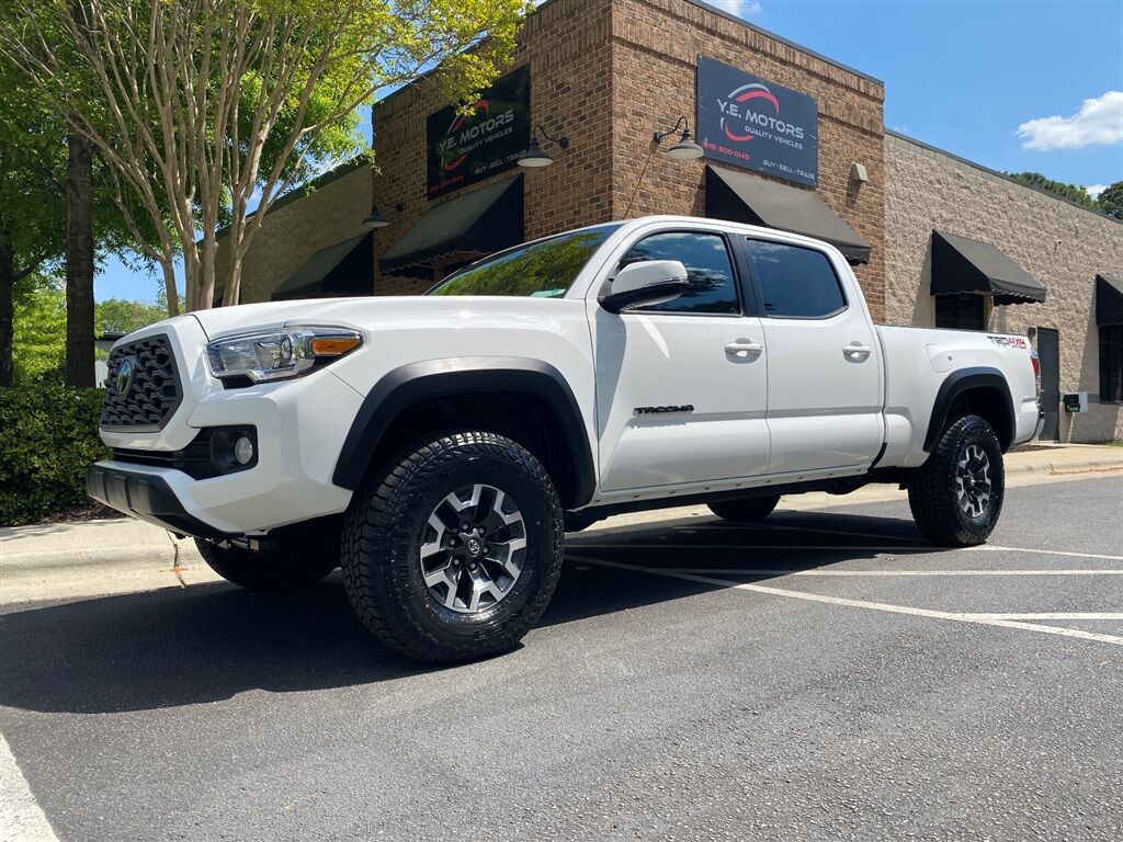 2021 TOYOTA Tacoma