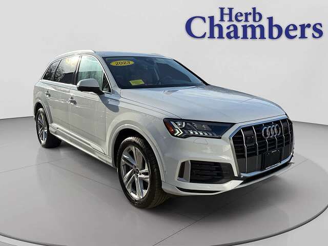2023 AUDI Q7