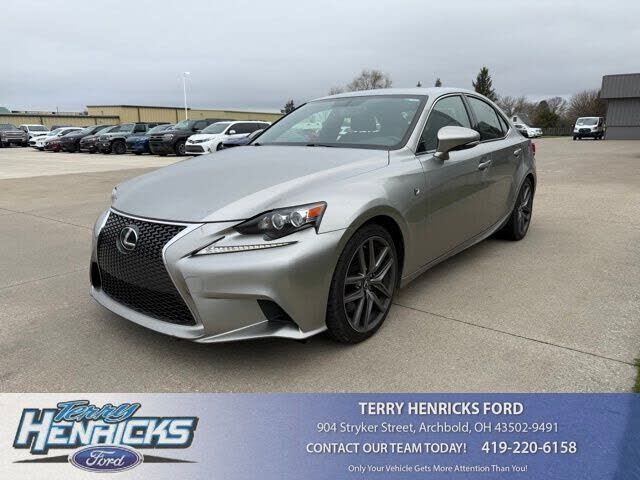 2016 LEXUS IS