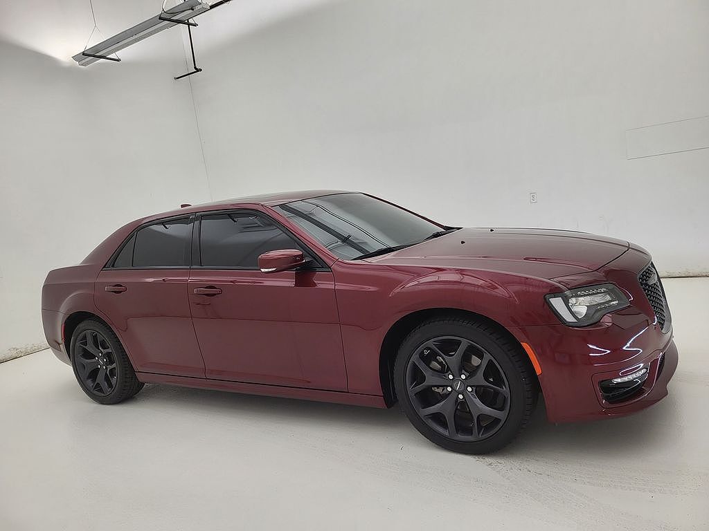2023 CHRYSLER 300
