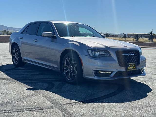 2018 CHRYSLER 300
