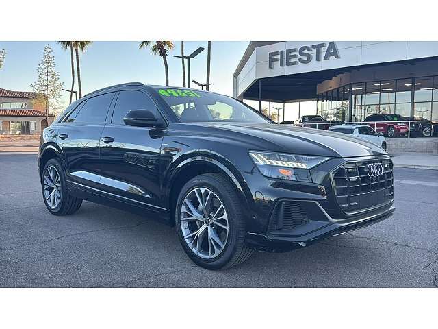 2023 AUDI Q8