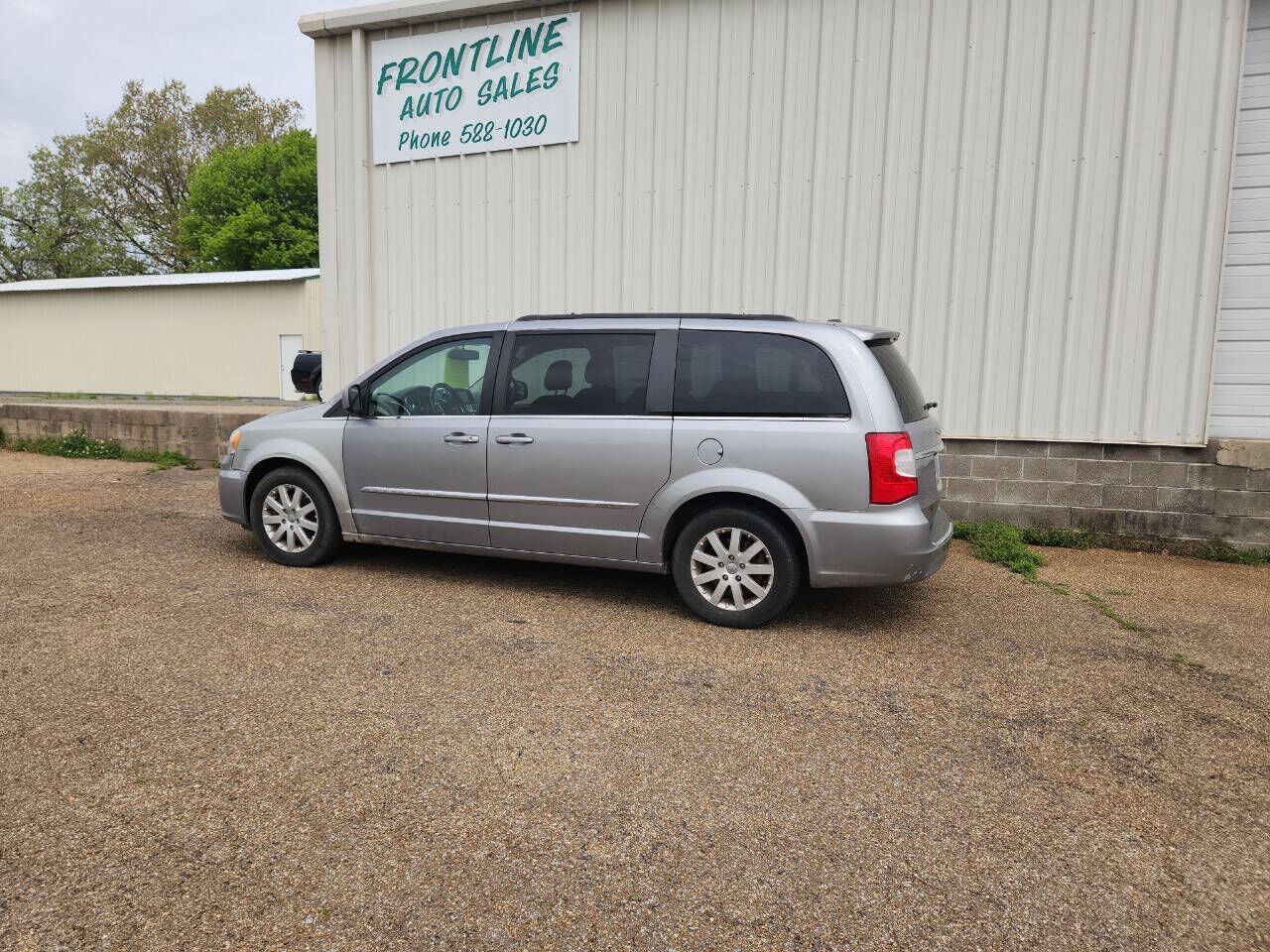 2016 CHRYSLER Town and Country