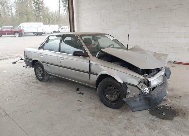 1991 TOYOTA Camry