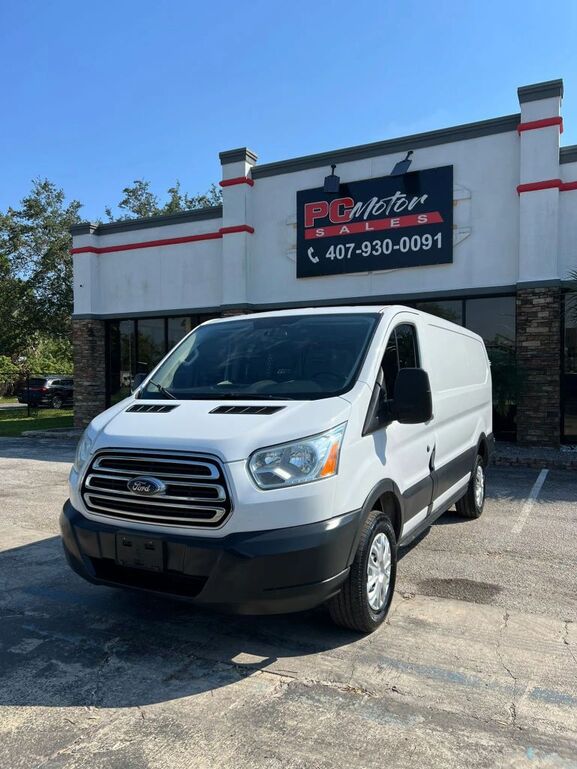 2015 FORD Transit