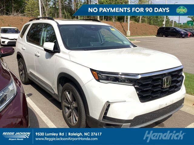 2023 HONDA Pilot