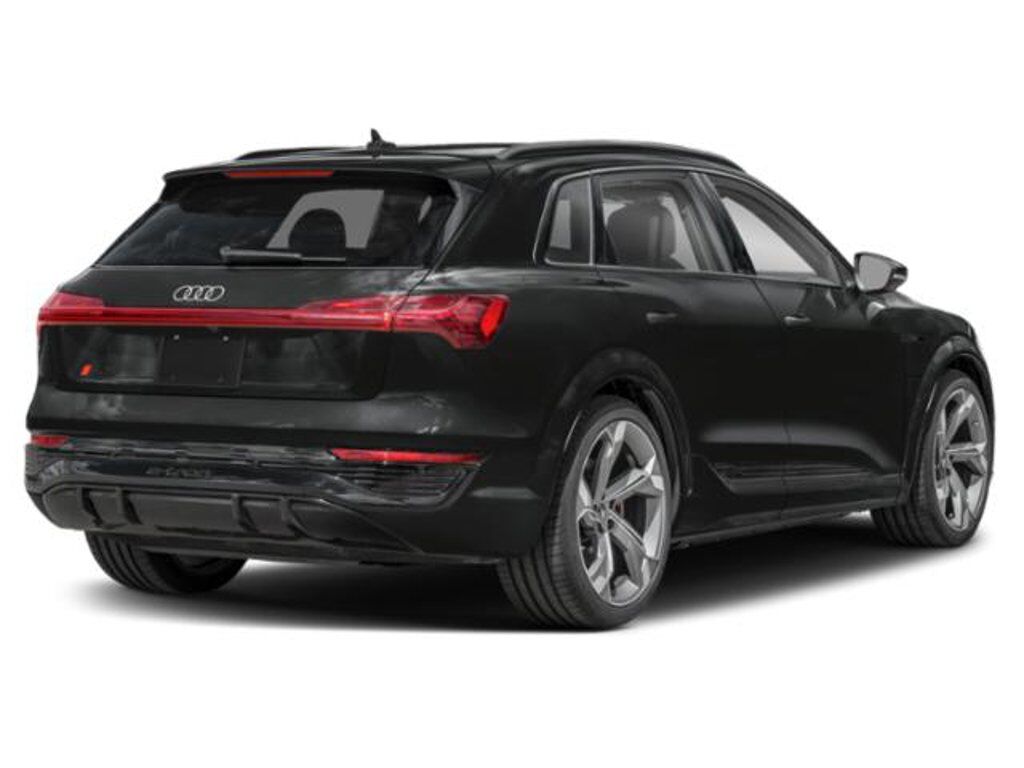 2024 Audi SQ8