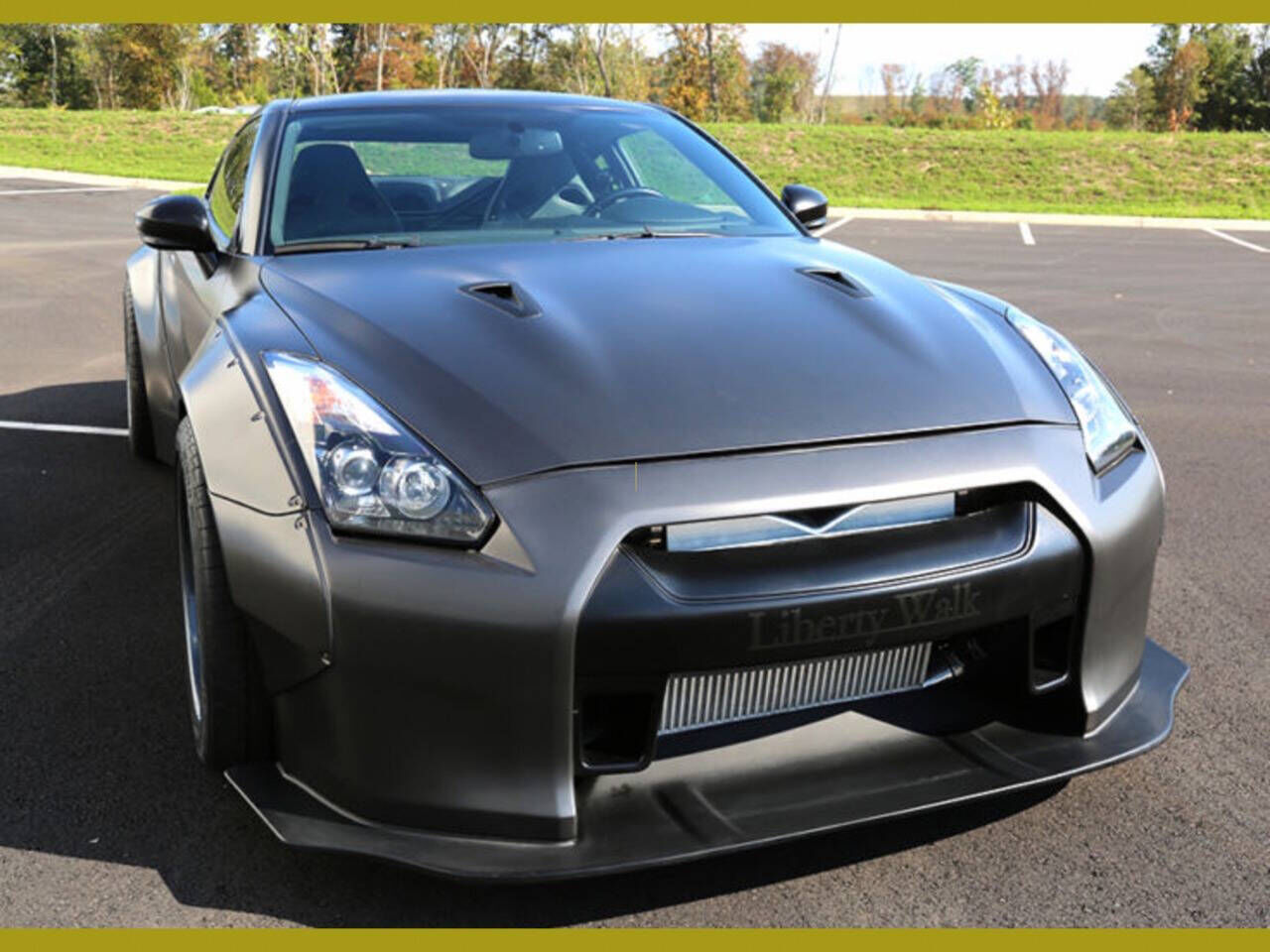 2009 NISSAN GT-R