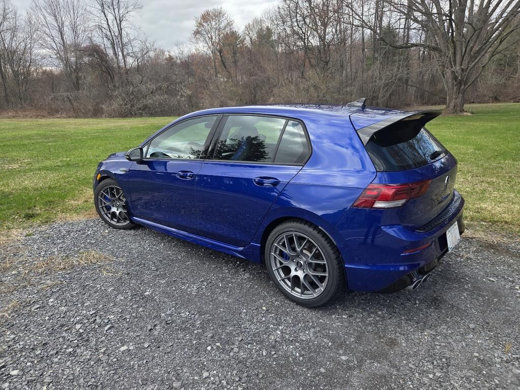 2023 VOLKSWAGEN Golf R