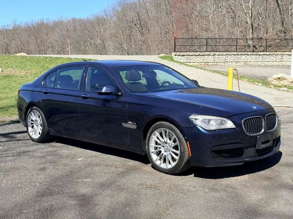 2015 BMW 7 Series