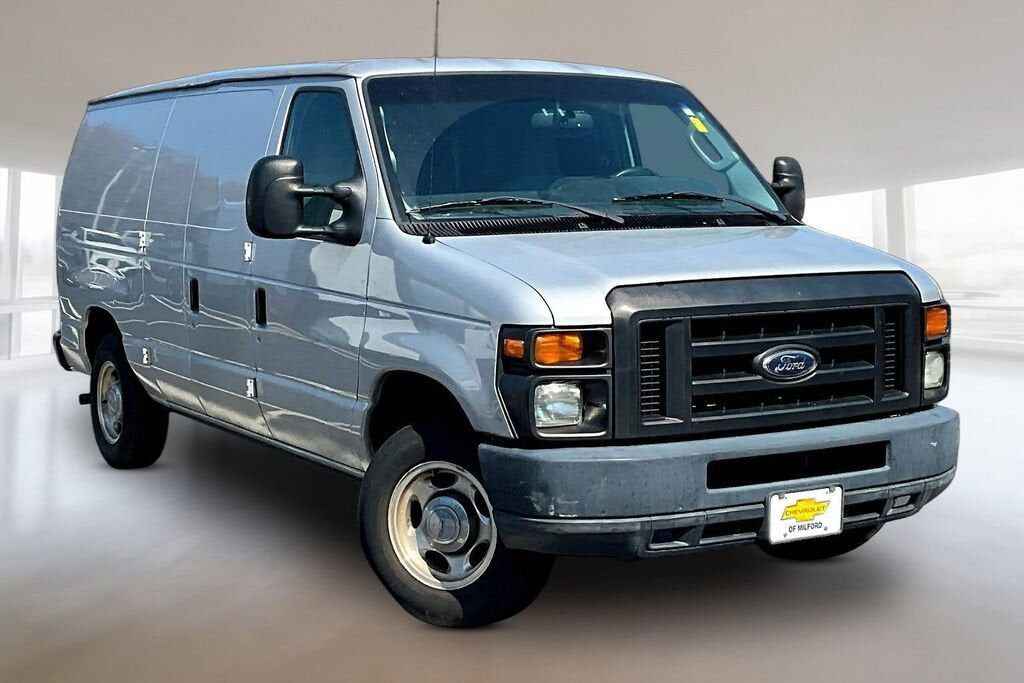 2012 FORD E-150