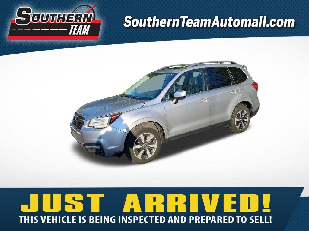2017 SUBARU Forester
