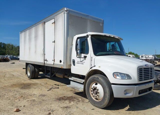 2016 FREIGHTLINER M2