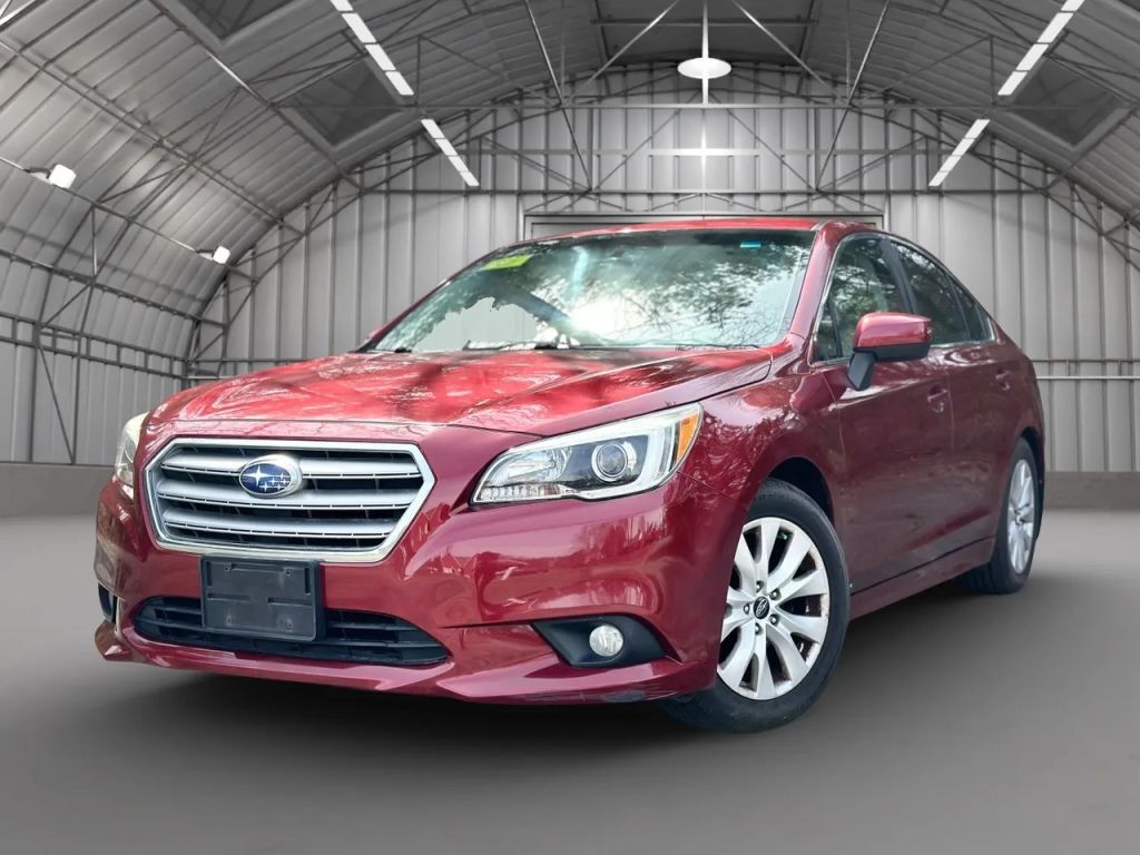 2016 SUBARU Legacy