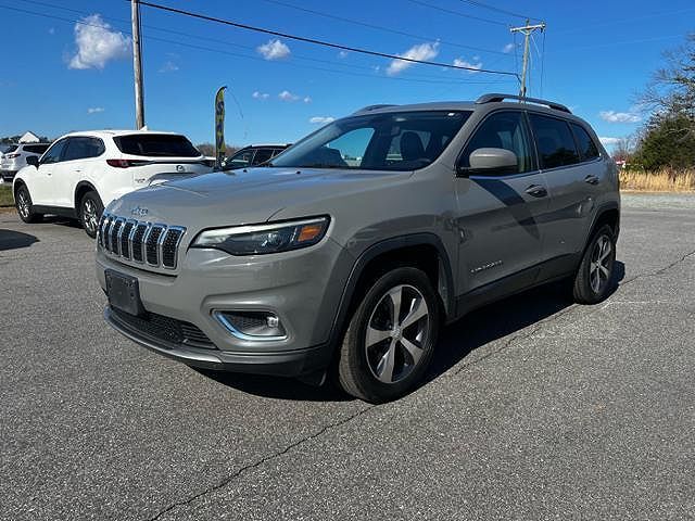2019 JEEP Cherokee