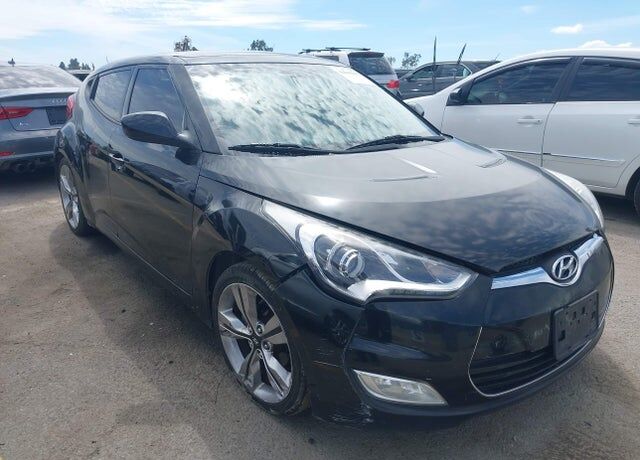 2012 HYUNDAI Veloster
