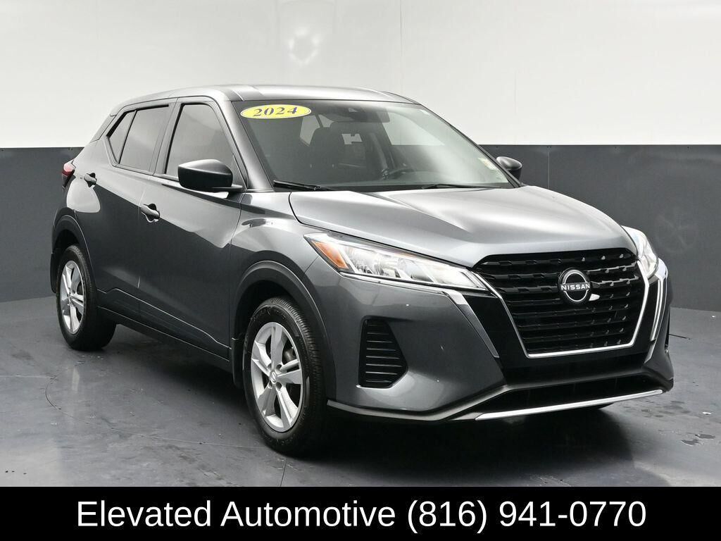 2024 NISSAN Kicks