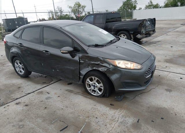 2016 FORD Fiesta