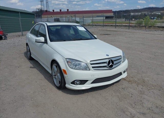 2010 MERCEDES-BENZ C-Class